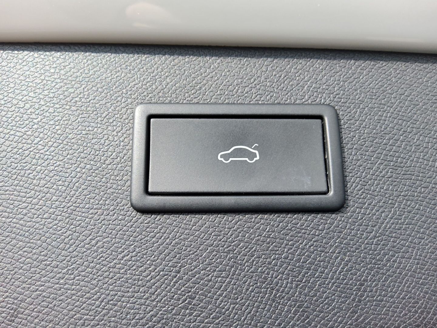 Fahrzeugabbildung CUPRA Formentor LED SHZ ACC PDC 360Grad Navi Keyless C