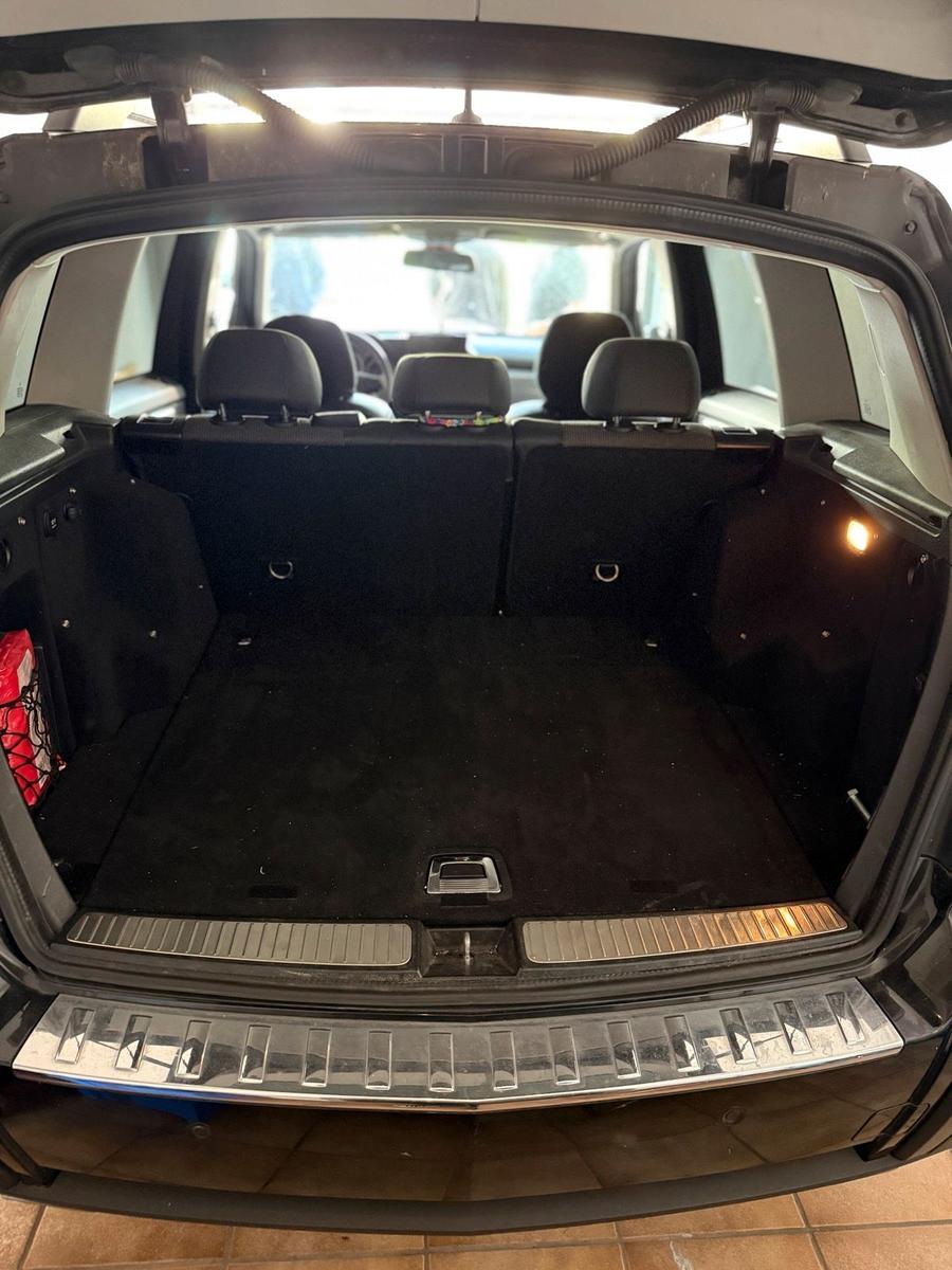 Mercedes-Benz GLK220 2009 — photo 14