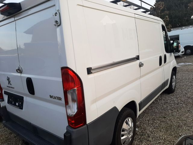 Peugeot Boxer Kasten 330 L1H1 Komfort*Navi*KLIMA*AHK