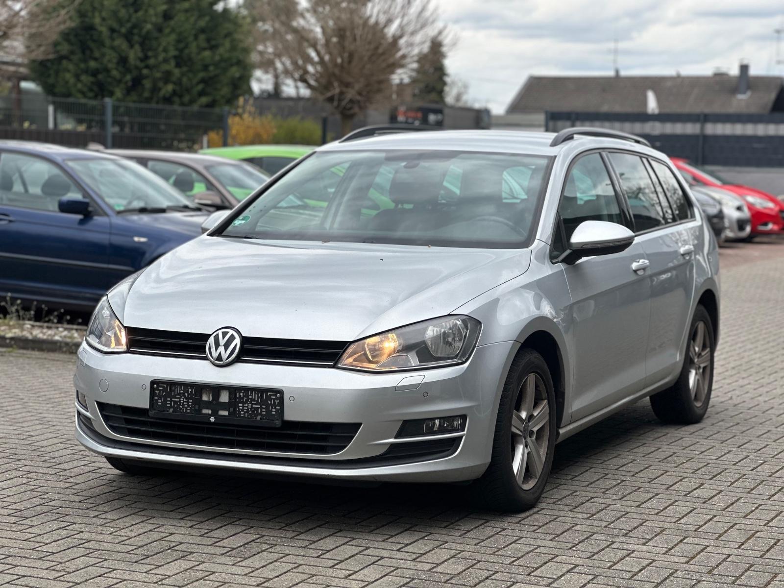 Volkswagen Golf VII Variant Comfortline BMT NAVI/SHZ/PDC
