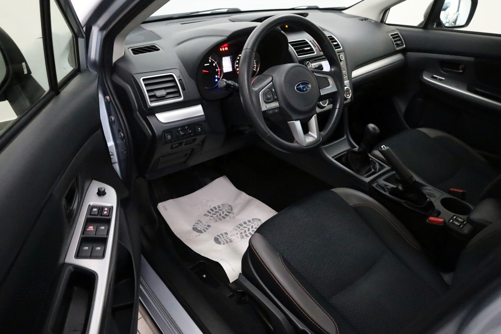 Fahrzeugabbildung Subaru XV 4x4 Trend T.Leder,SH,Allwetterreifen