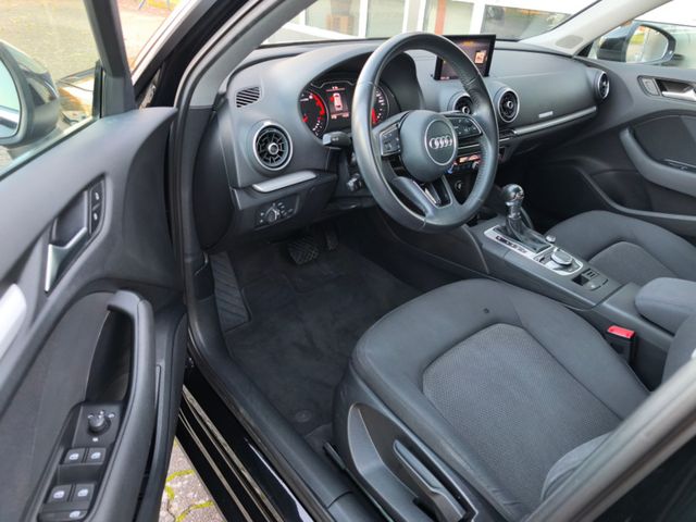 Audi A3 1.4 TFSI ultra S-tro*Bi-Xen*Navi*Alu*SHZ*PDC*