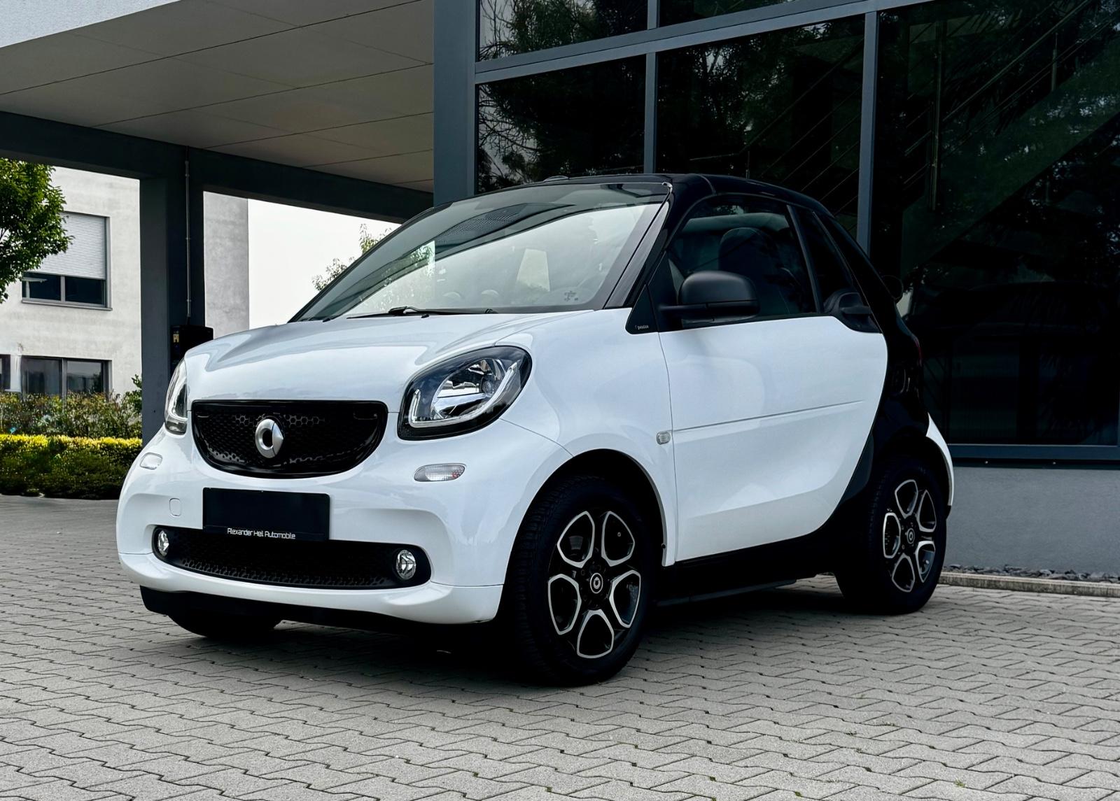 Smart ForTwo Cabrio*AUTOMATIK*NAVI*SHZ*LED*PDC*KLIMA*