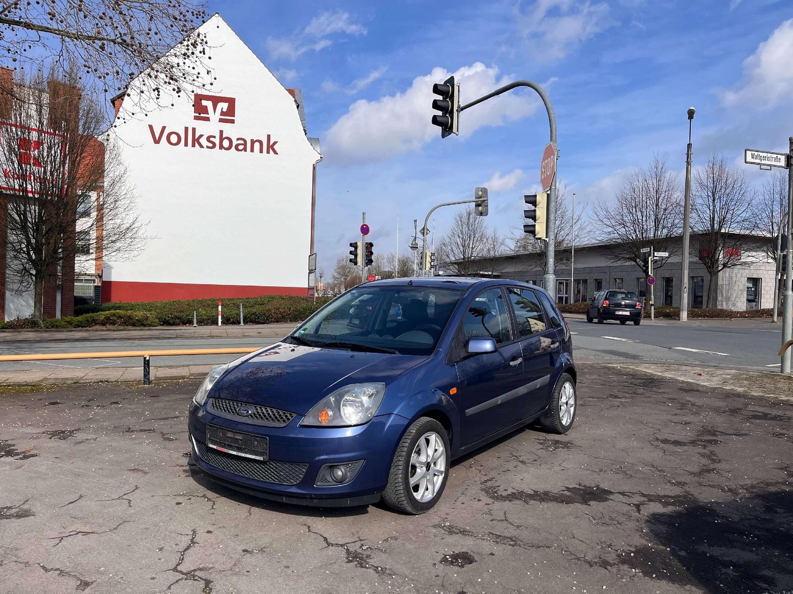 Ford Fiesta TREND*KLIMA*AUX*TÜV/AU*03/2028*