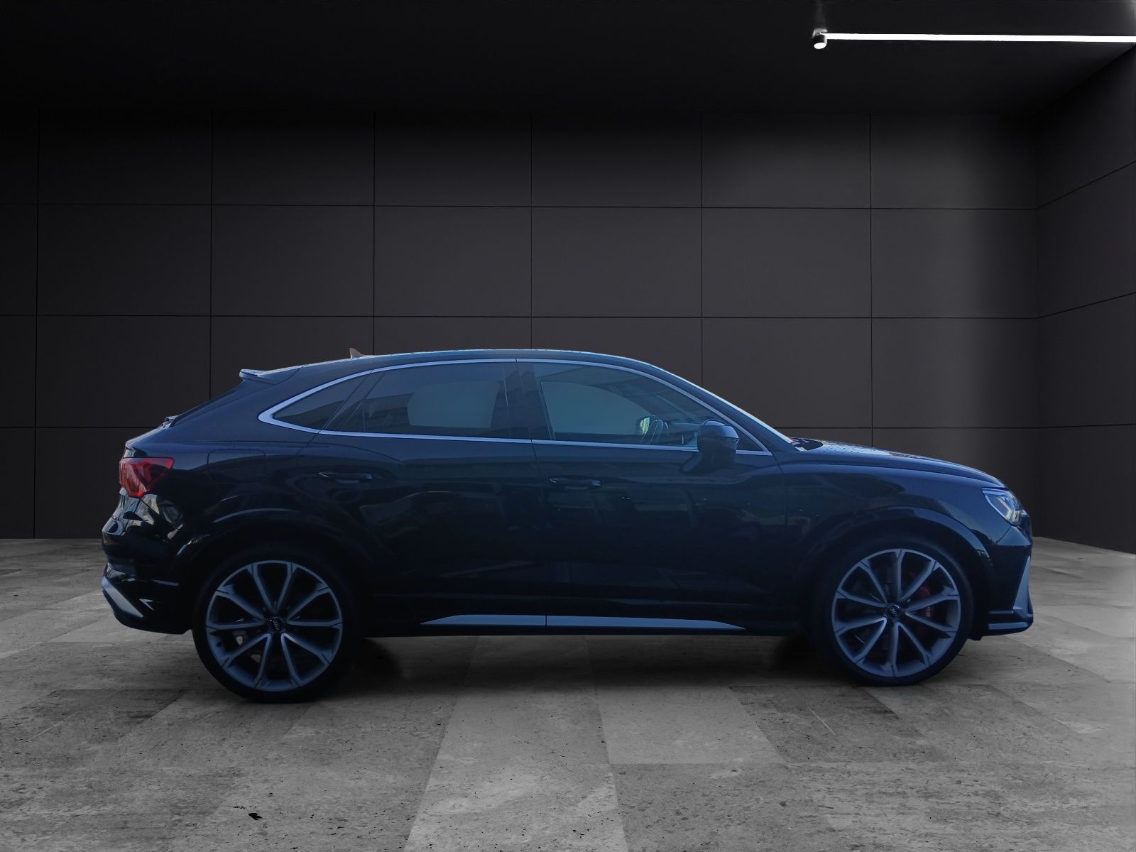 Fahrzeugabbildung Audi RS Q3 Sportback TFSI quattro MATRIX ACC 21" B&O