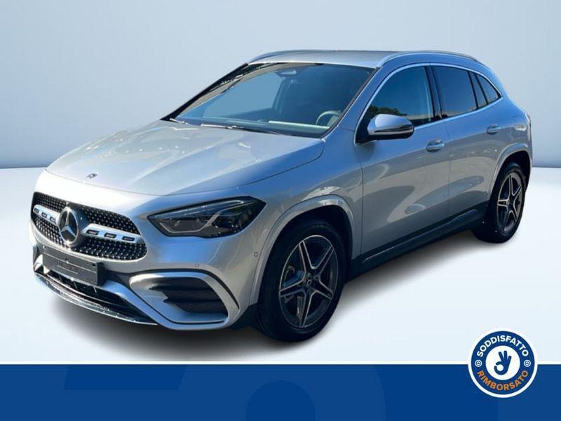 Mercedes-Benz GLA 200