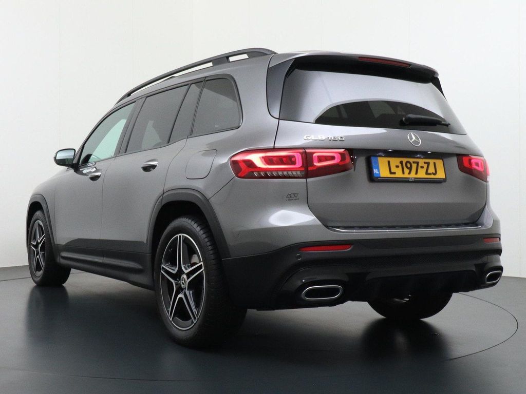 Mercedes-Benz GLB 180 AMG Business Solution | Panorama - Schie
