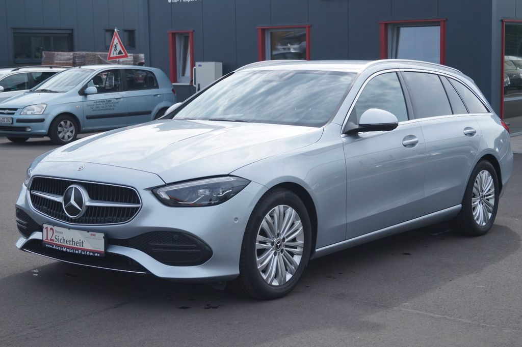 Image of Mercedes-Benz C 200