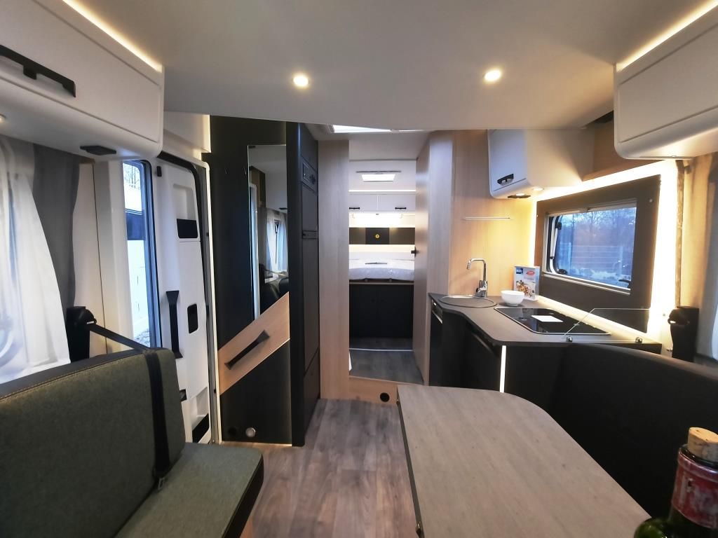 Fahrzeugabbildung Sunlight T 69LC Verfüg./Sparen Sie 3.345,- €