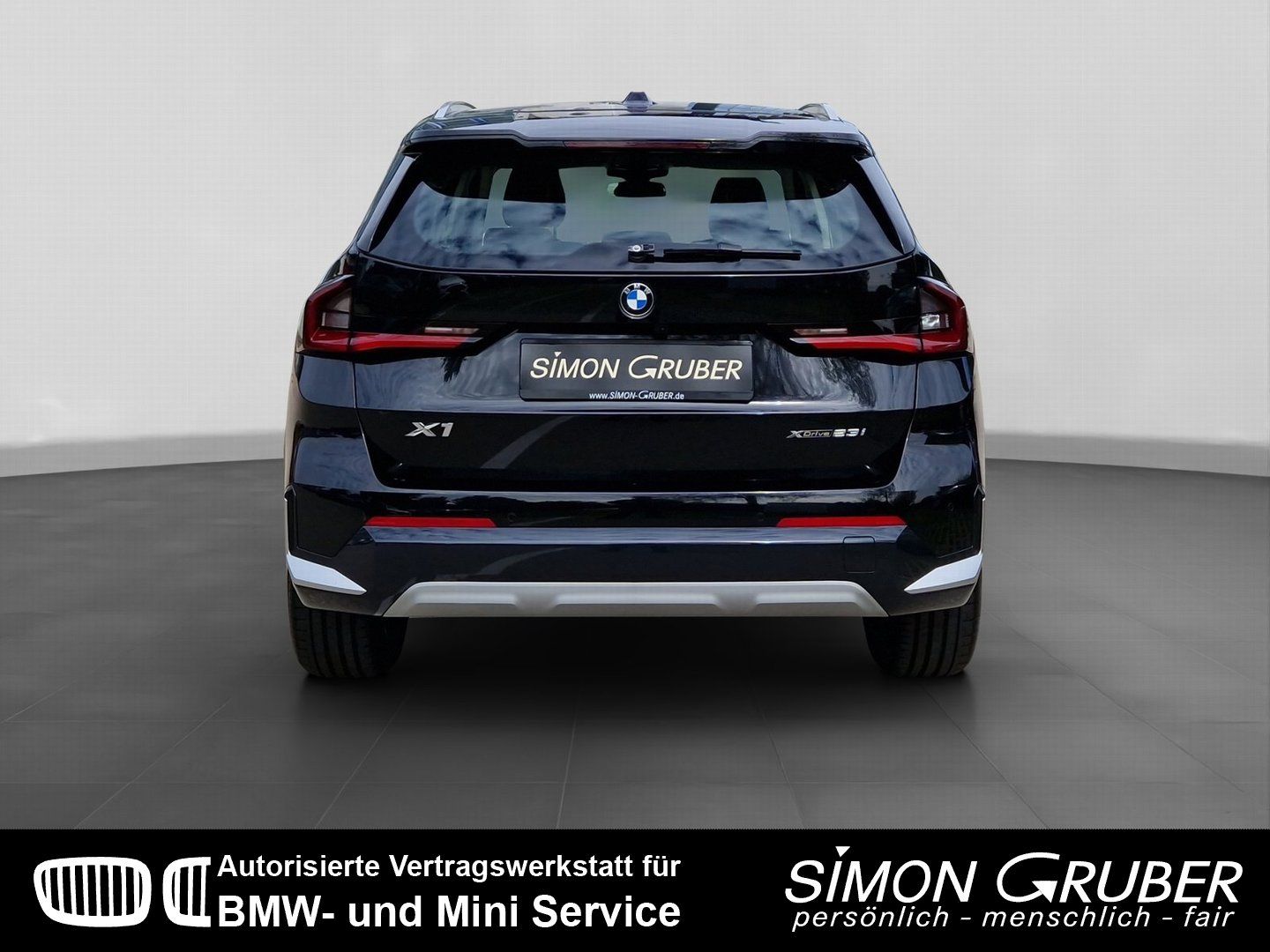 Fahrzeugabbildung BMW X1 xDrive23i Mild-Hybrid xLine Panorama HUD LED