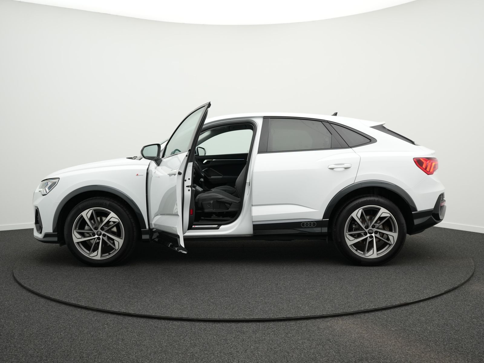 Audi Q3 - Bild 15