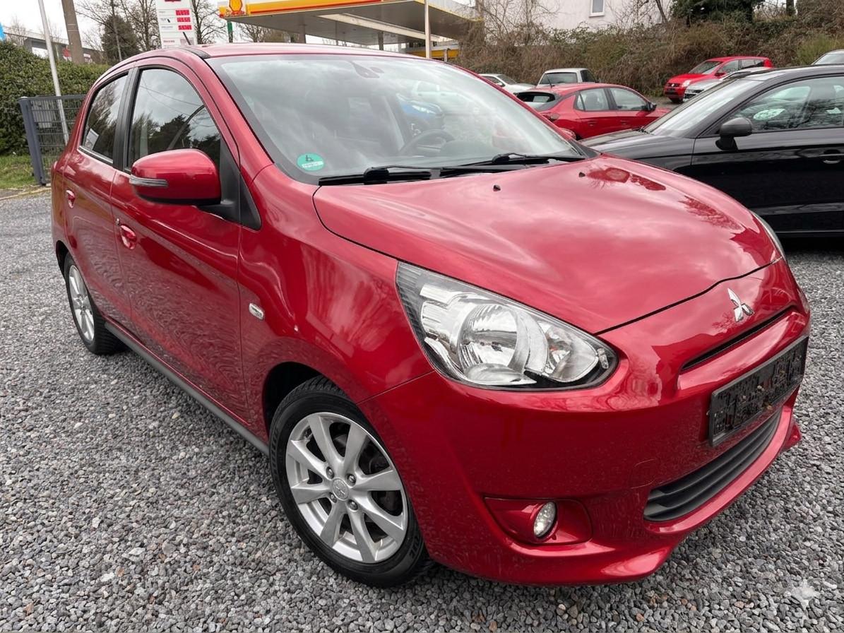 Mitsubishi Space Star Top