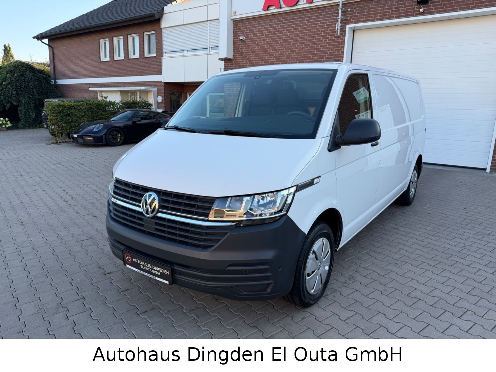Volkswagen T6.1 Transporter Kasten 2.0 TDI Lang imagem 3