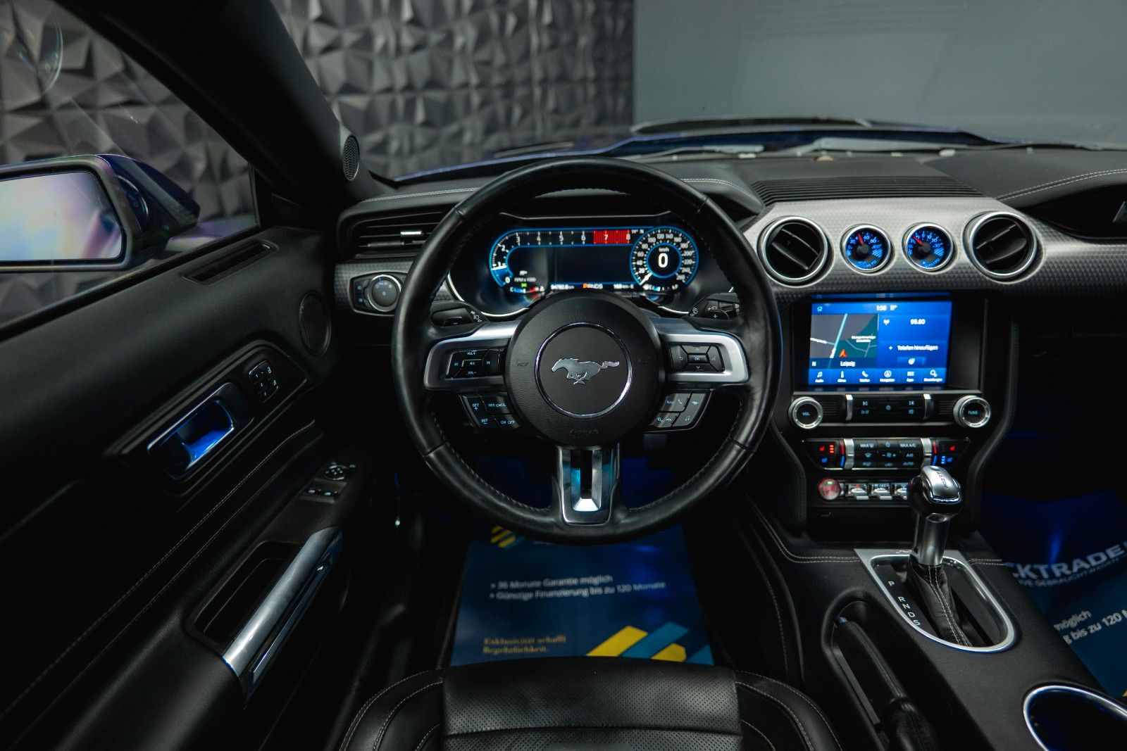 Fahrzeugabbildung Ford Mustang Shelby GT 500 Coupe Performance PREMIUM