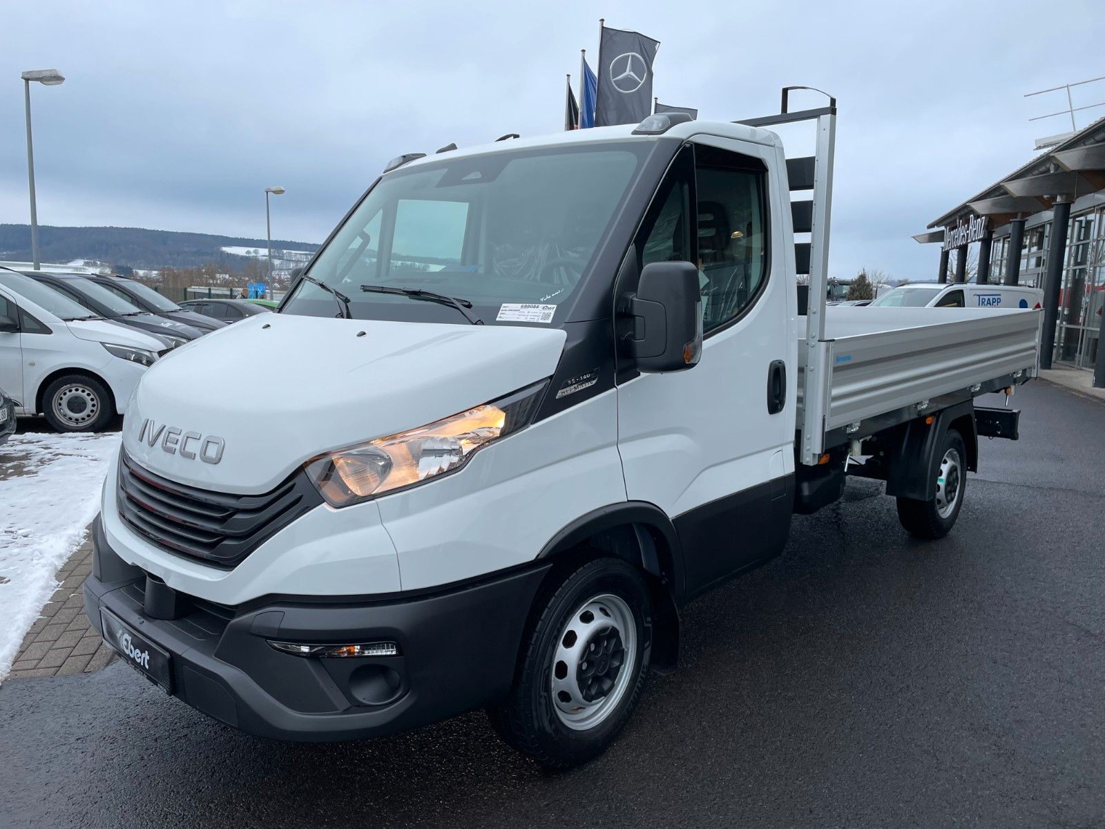 Fahrzeugabbildung Iveco Daily 35S14 A8*R3.450mm*Automatik*3Sitze*