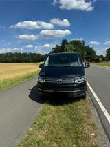 Volkswagen T6 Caravelle HIGHLINE(Austausch Motor) - Volkswagen T6 Caravelle: Highline