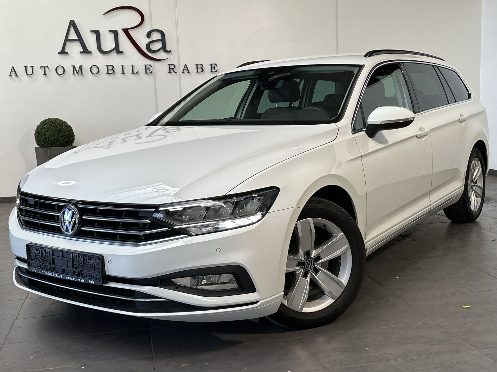 Fahrzeugabbildung Volkswagen Passat Variant 2.0 TDI DSG Business NAV+LED+KAM