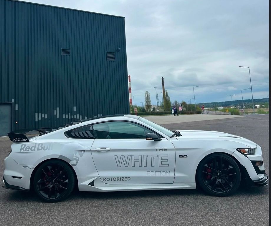 Image of Ford Mustang