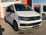 Volkswagen Multivan DSG Kurz 4MEdition SHZ GJR R-Cam AHK - Volkswagen T6 Multivan mit Panoramadach
