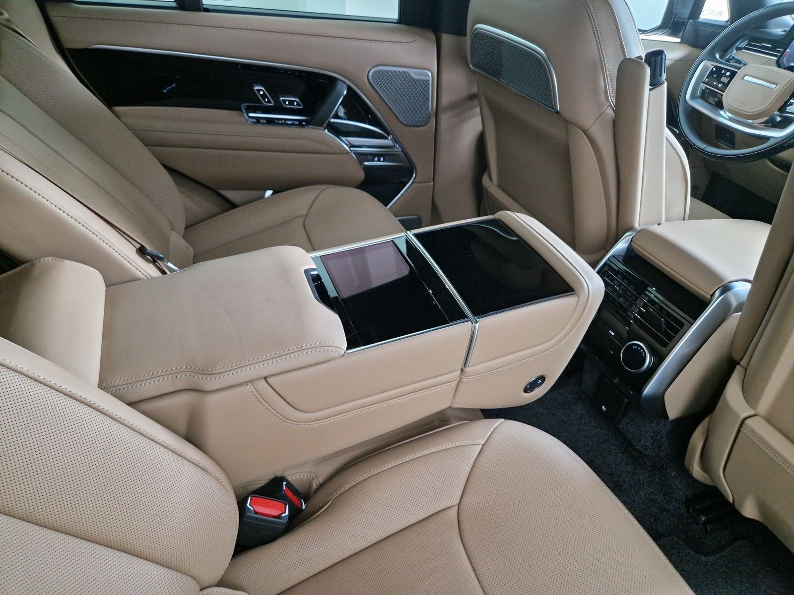 LAND ROVER Range Rover  SWB 3.0 Diesel D350 Autobiography – Bild 14