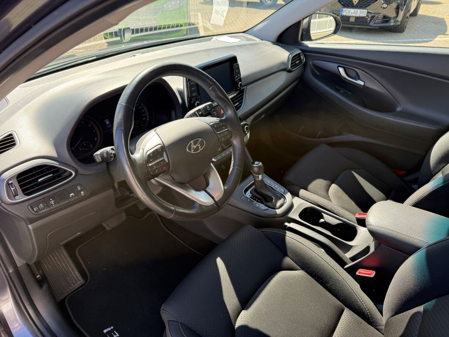 Fahrzeugabbildung Hyundai i30 Trend 1.4 T-GDI EU6d-T AHK Navi GJR RFK VZE