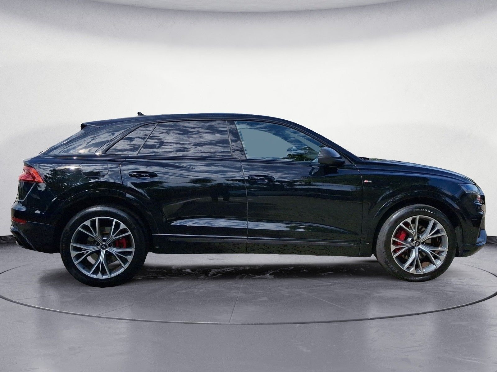 Audi Q8 55 TFSI quattro tiptronic foto 6