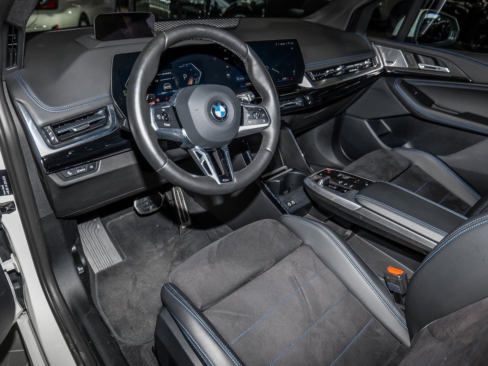 BMW 223 Active Tourer - Bild 18