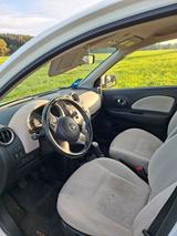Nissan Micra 1.2 Bild der Frau - Nissan Micra von privat