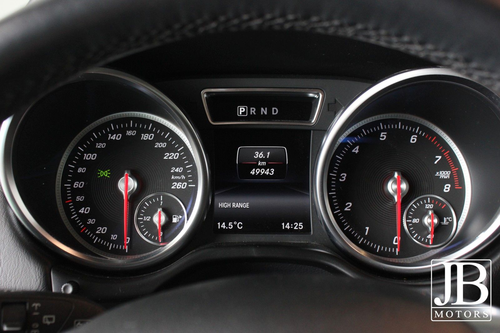 Fahrzeugabbildung Mercedes-Benz G 500 Metallic Command 2. Hand