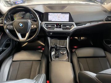 BMW 320d Sport Line *ACC*NAVI*LED*CARPLAY*DAB*