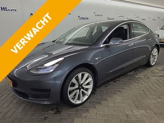 Tesla Model 3 Standard RWD Plus [ AUTOPILOT+19" LMV+CA