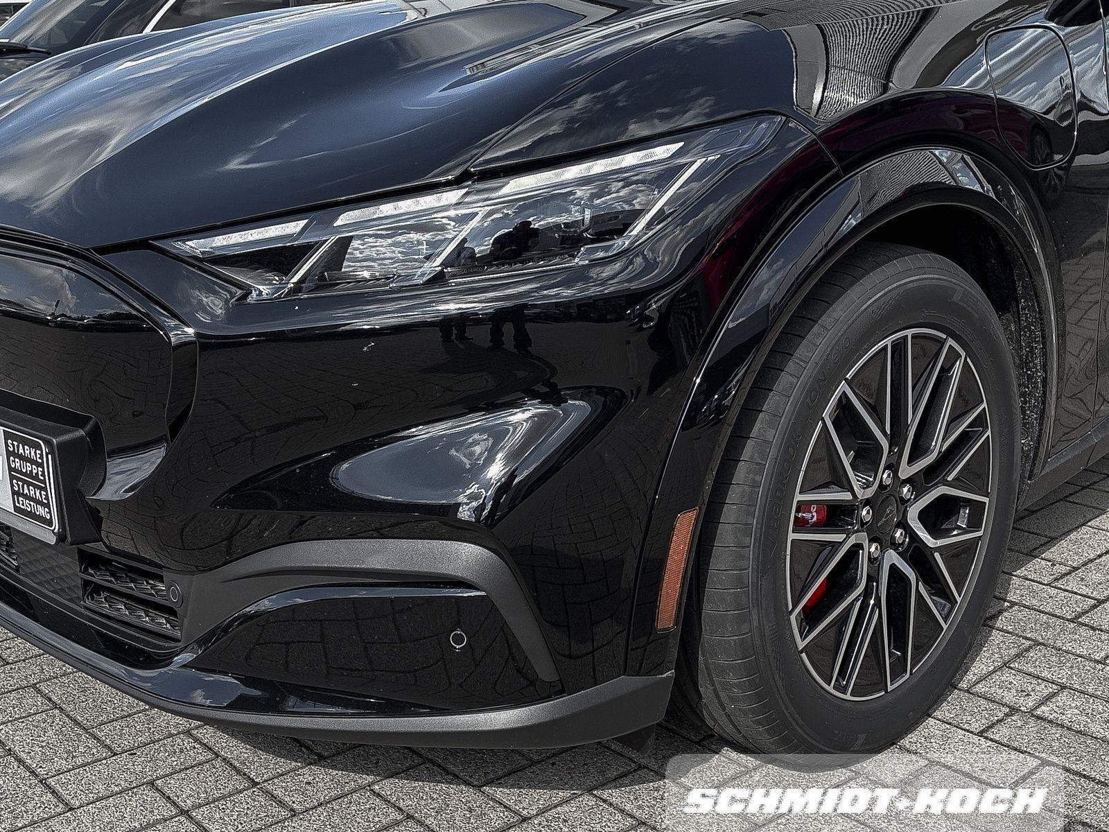 Ford Mustang MACH-E Premium Extended Range Navi PDC