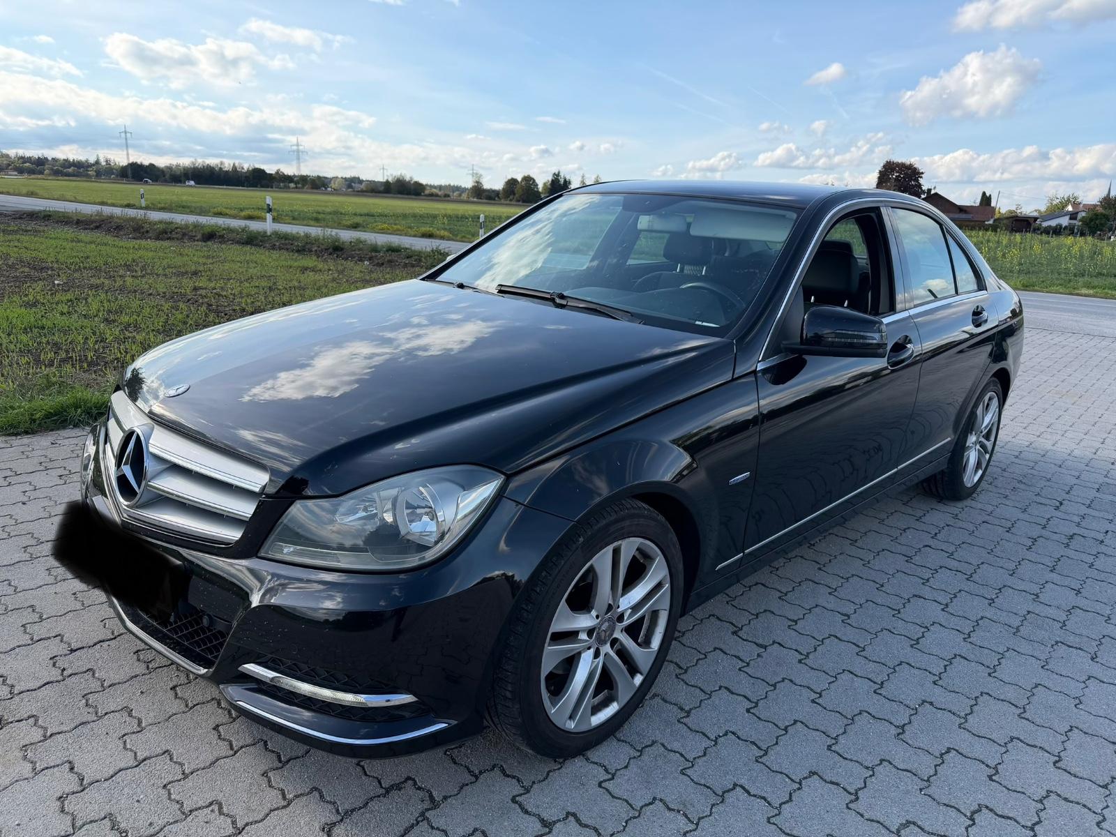 Mercedes-Benz C 180