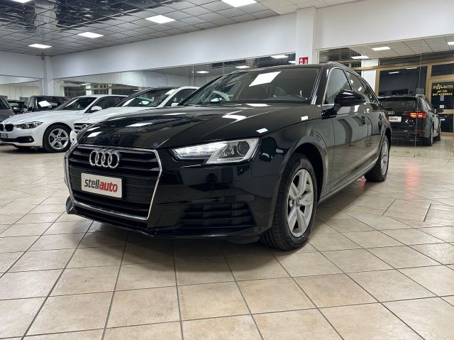 Audi A4 Avant 35 TDI S tronic Business Sport *IV