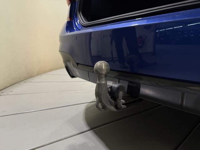 BMW 330, 2021 — 25
