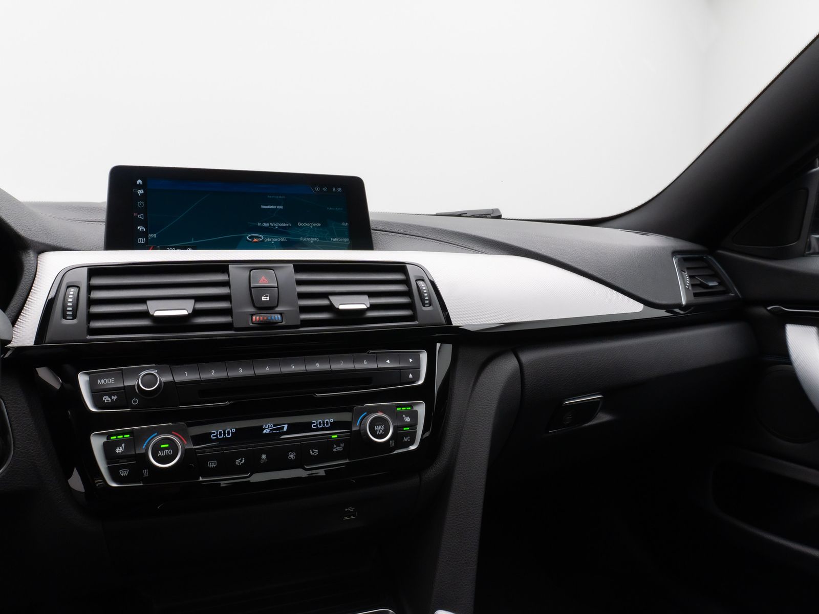 Fahrzeugabbildung BMW 430 Gran Coupé M Sport Glasdach Kamera HUD HiFi