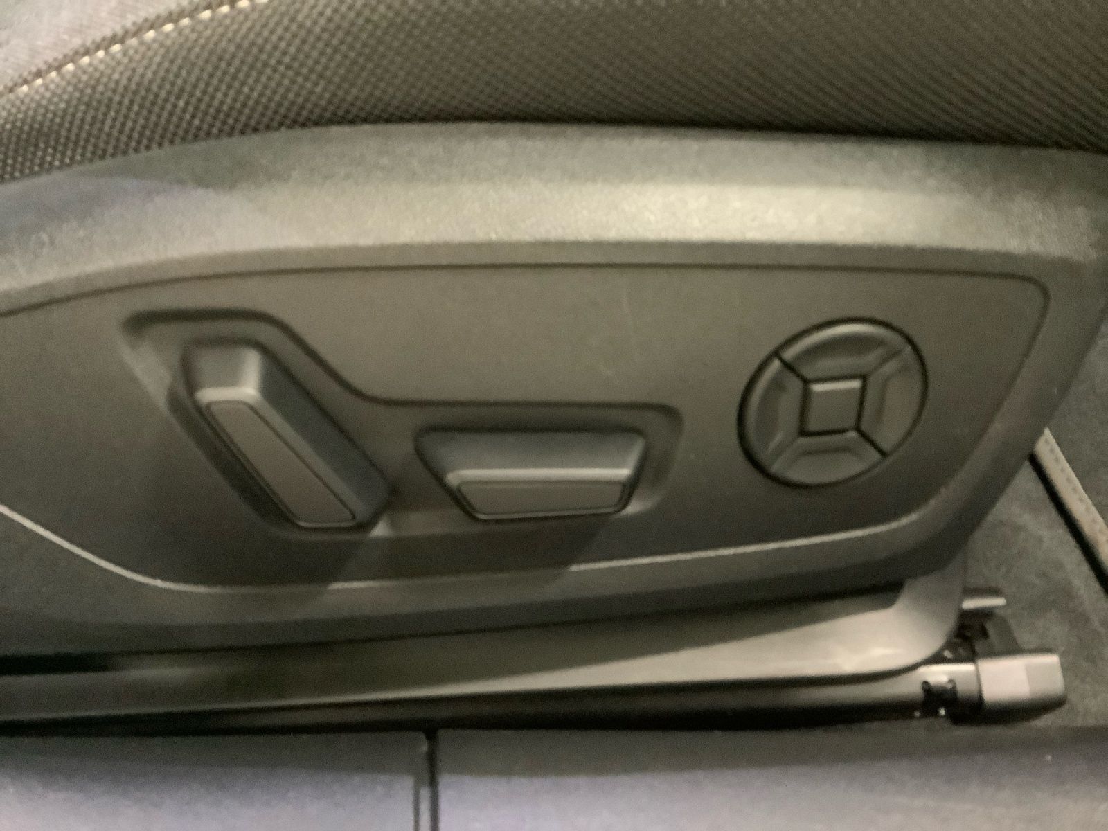 A6 Avant TDI quattro S-line edition one, Headup+