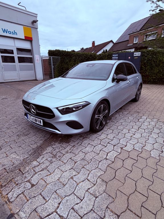 Image of Mercedes-Benz A 200