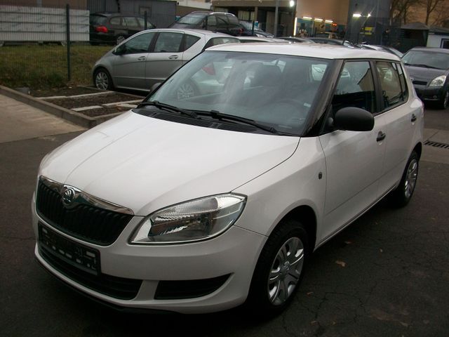 Skoda Fabia Cool Edition*Klima*5Gang*PDC*Euro5*Top*