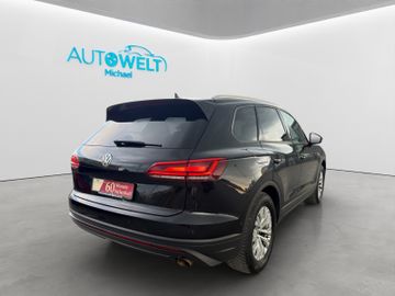 Volkswagen Touareg - 5