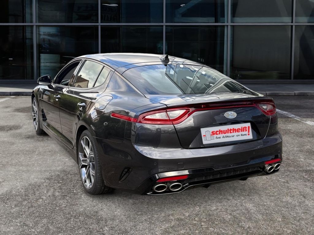 Fahrzeugabbildung Kia Stinger 3.3 T-GDI AWD OPF GT