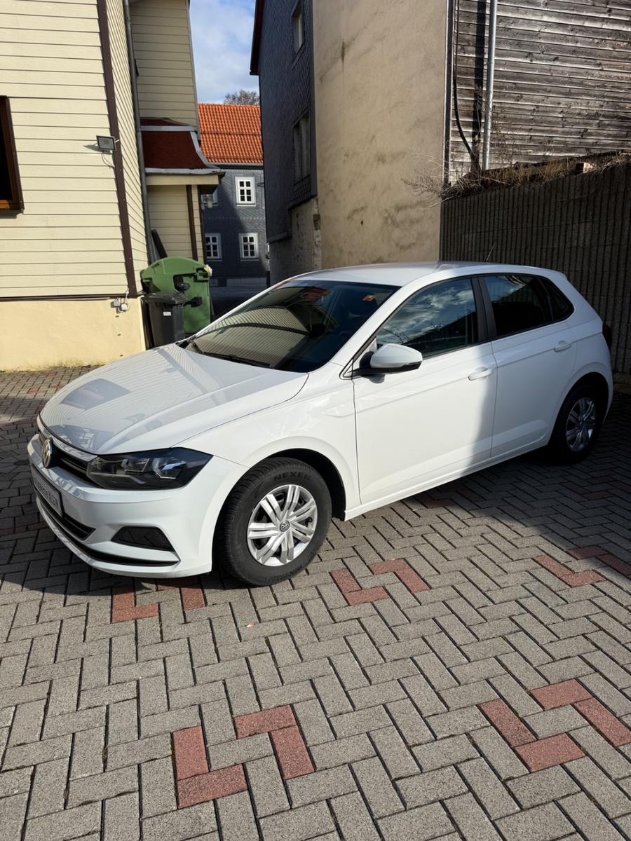 Volkswagen Polo VI Trendline