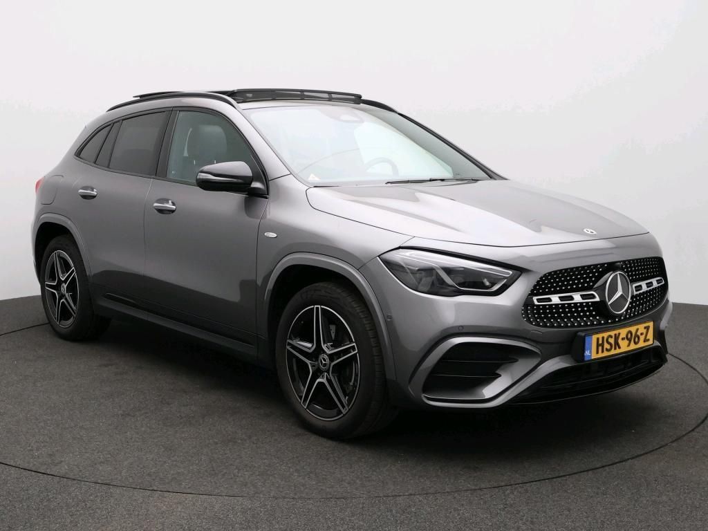 Mercedes-Benz GLA 250 e Business Solution AMG | Panorama - Sch imagem 3