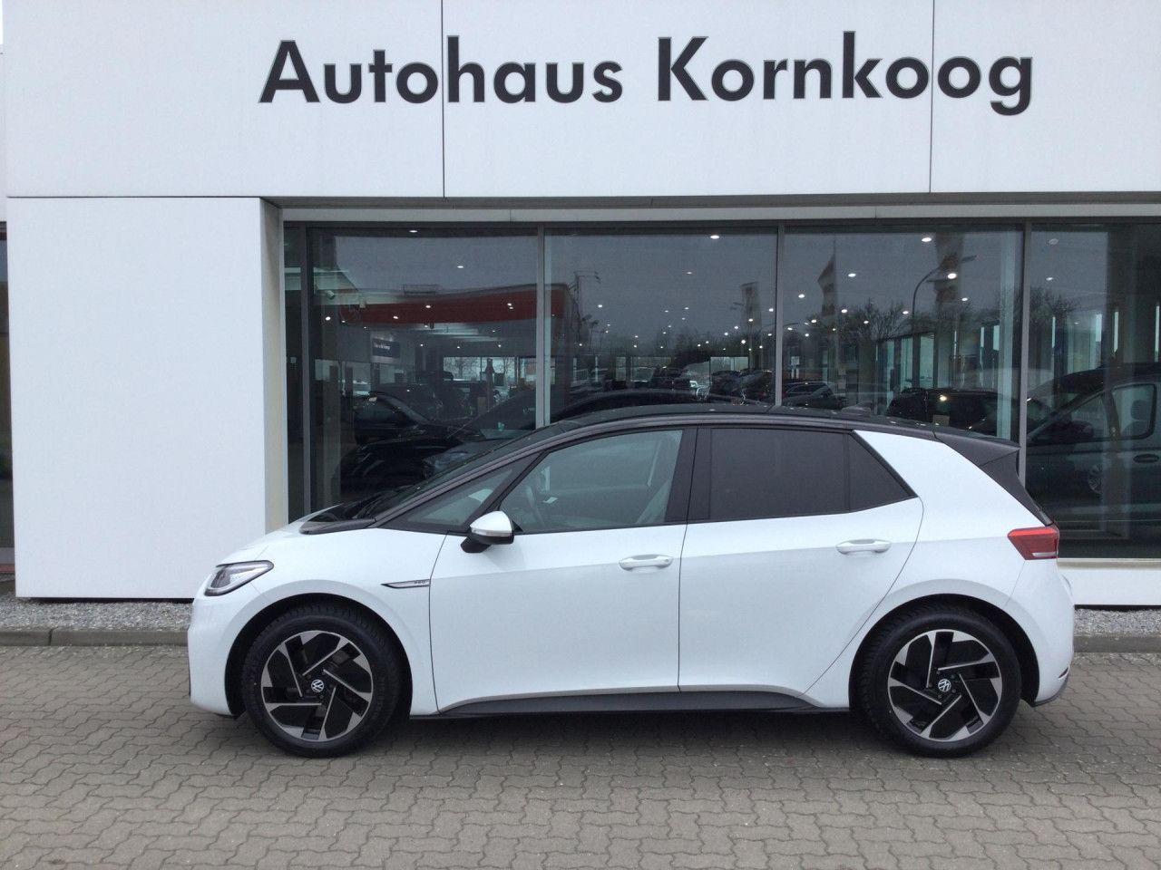 Volkswagen ID.3 Pro 58 kWh Family Pano Navi App Matrix