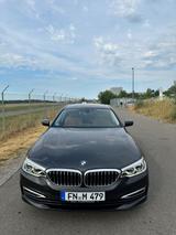BMW 540i xDrive Lim. Luxury Line*Soft Close*Schiebed - BMW 540 mit Benzin-Antrieb: Leder, Limousine