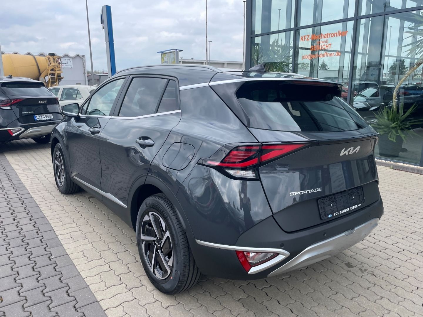 Fahrzeugabbildung Kia Sportage Vision MildHybrid LED Verkehrszeichener