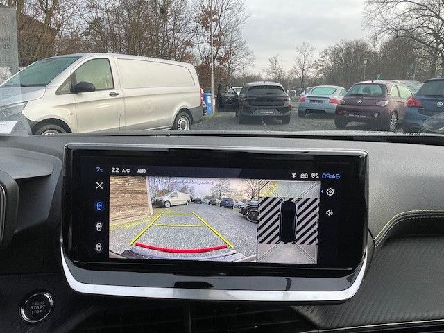 Fahrzeugabbildung Peugeot 2008 GT MHEV 145 e-DSC+Navi+Sitzhzg.+Apple+And