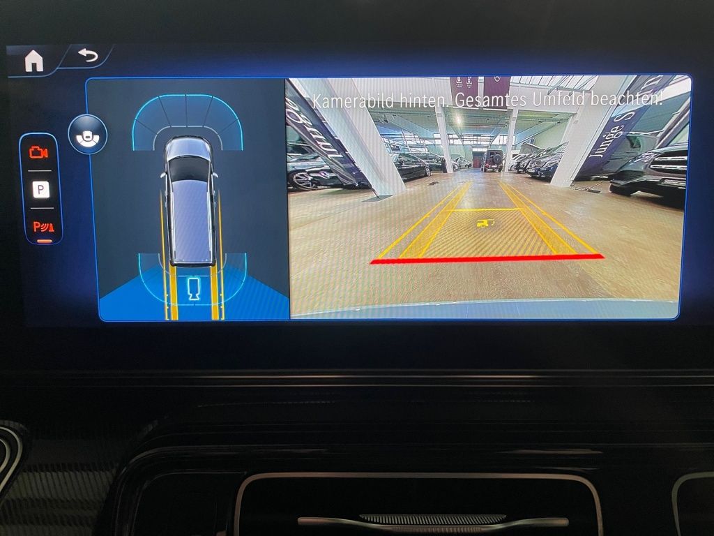 Fahrzeugabbildung Mercedes-Benz EQV 300 lang Nav Distronic Sitzhzg LED RFK Vorkl