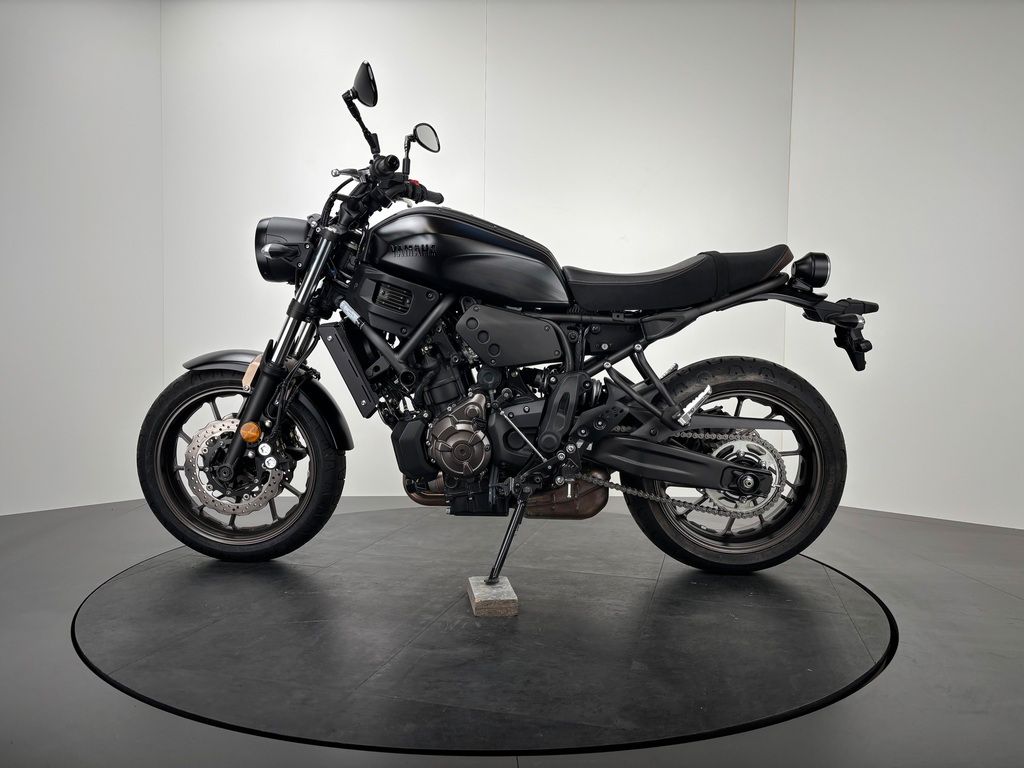 Fahrzeugabbildung Yamaha XSR 700 35KW *NEUWERTIG *SERIVCE NEU