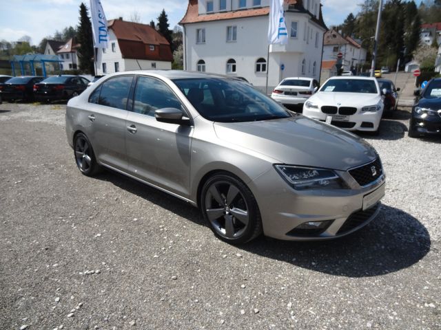 Fahrzeugabbildung Seat Toledo Style FR-Line/ 47.000km/Kamera/Navi/SitzH